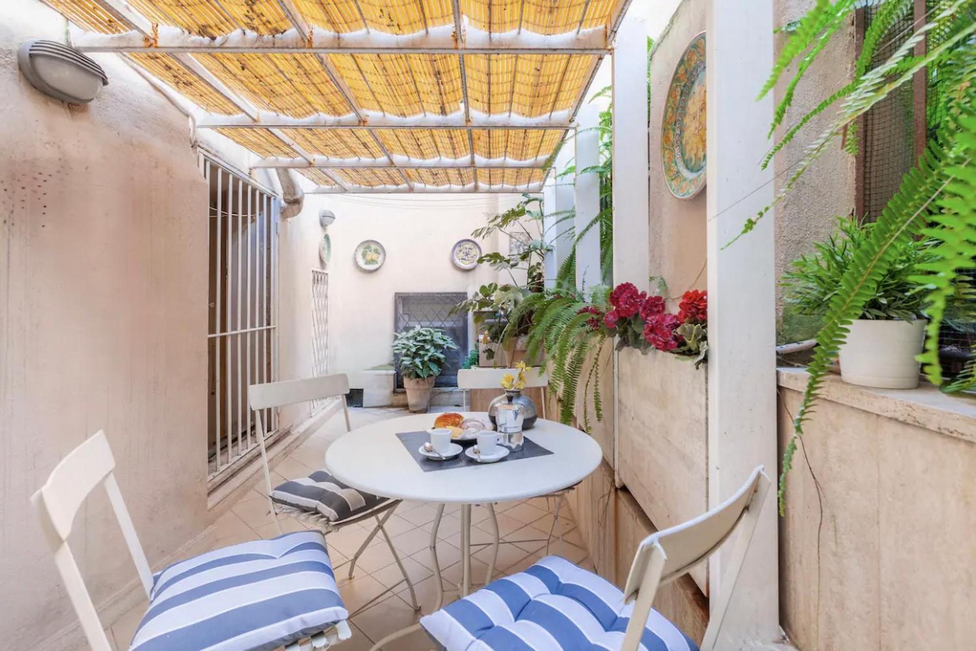 Campo Dei Fiori Modern Apartment With Terrace Rom Exteriör bild