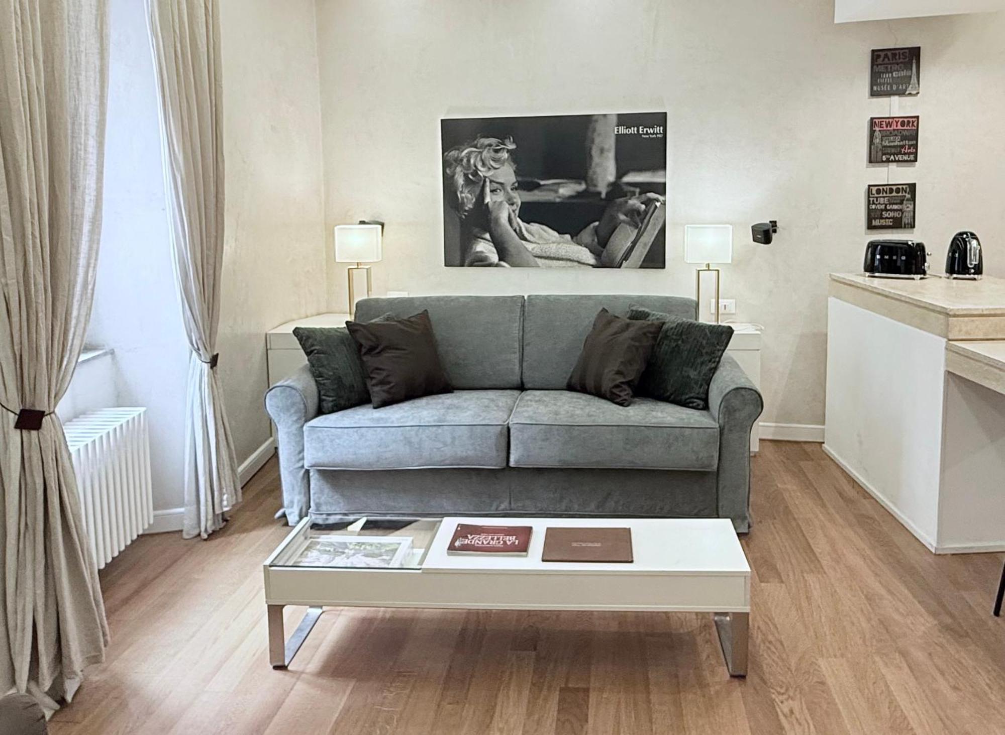 Campo Dei Fiori Modern Apartment With Terrace Rom Exteriör bild